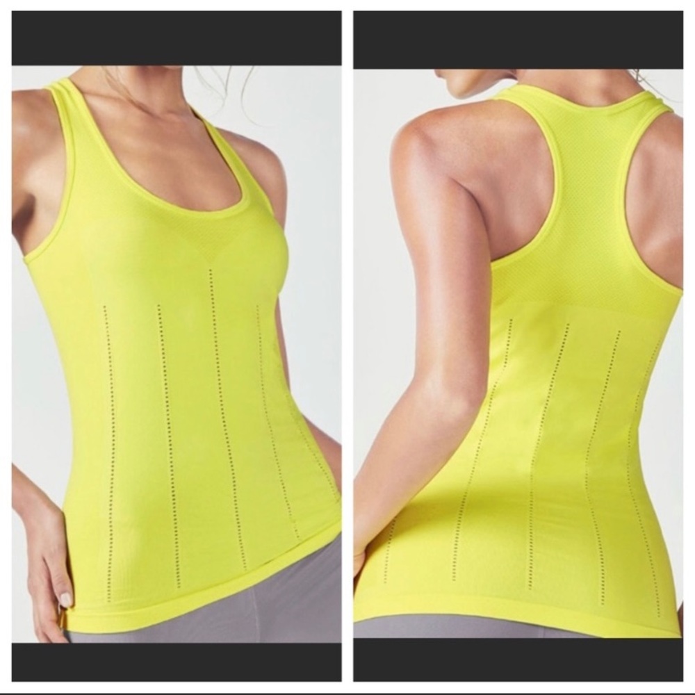 FABLETICS Delta Seamless Smooth Operator Tank NEW Size Large